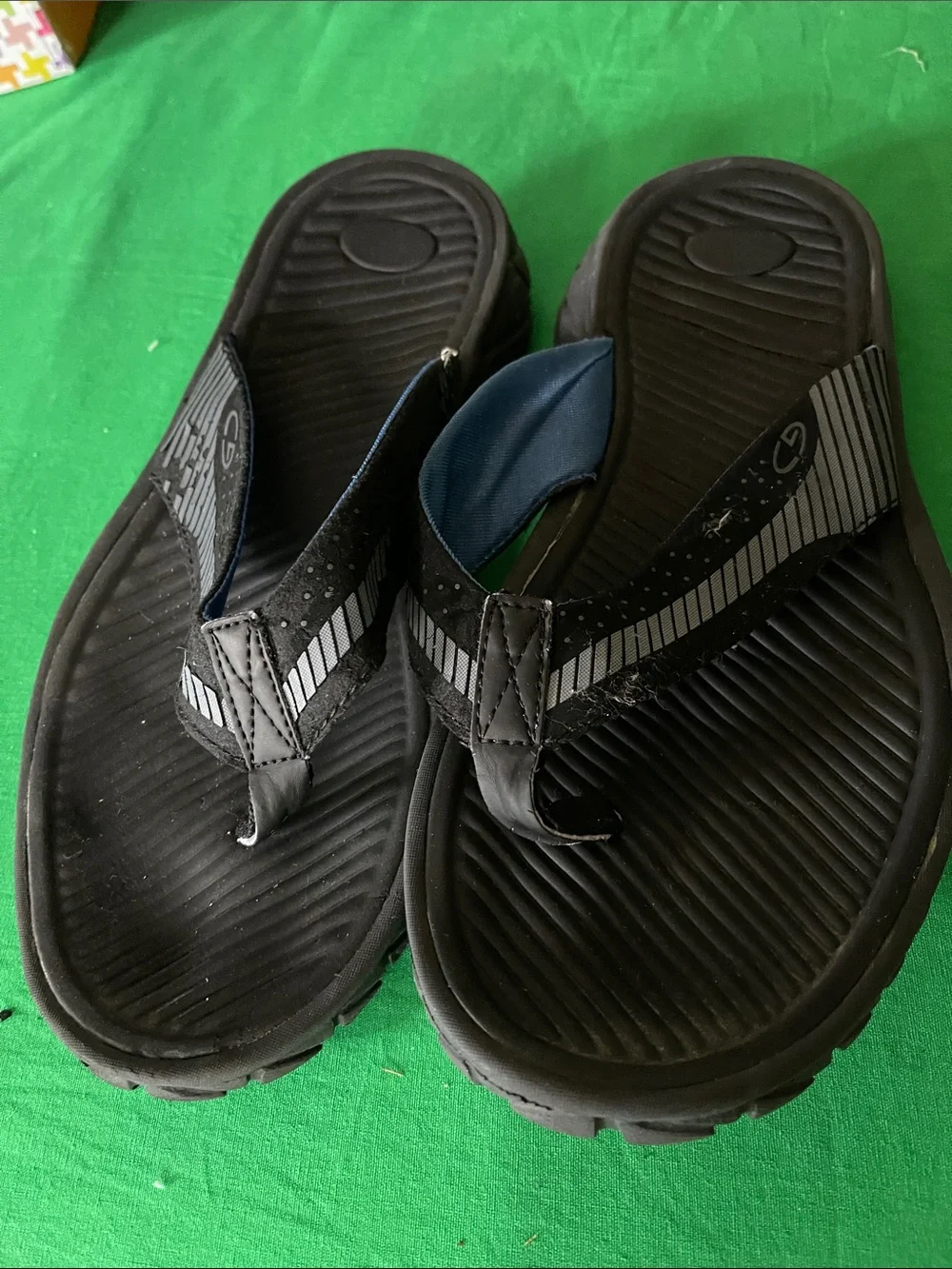 Men's Black Flip Flop Sandals - Casual Comfortable Thong